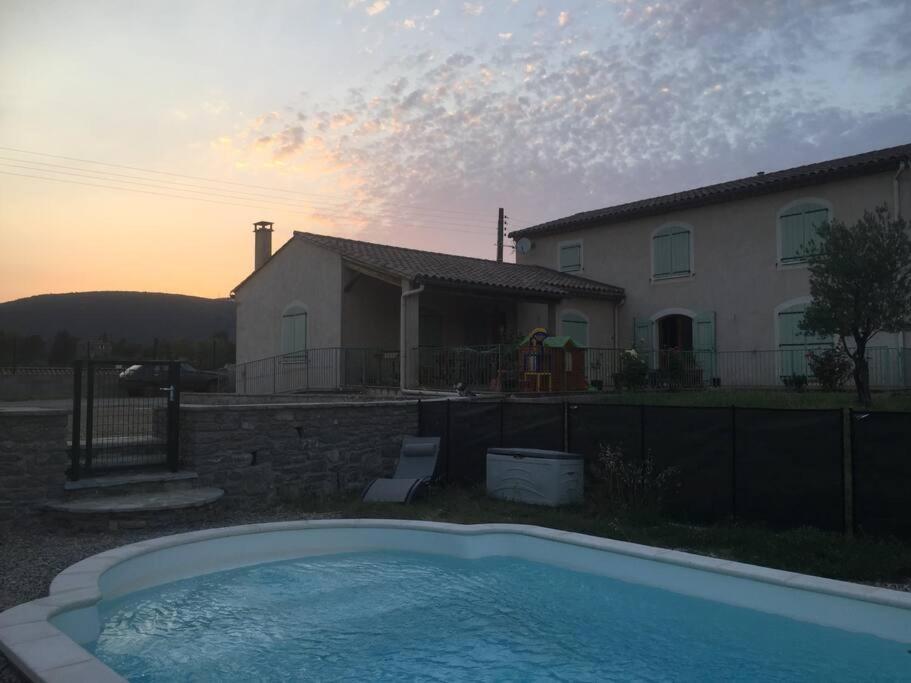 Cocon Aux Portes Des Cevennes Avec Piscine Moulès-et-Baucels Εξωτερικό φωτογραφία